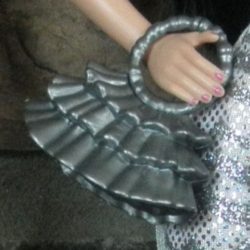 silver-gray vinyl ruffle purse